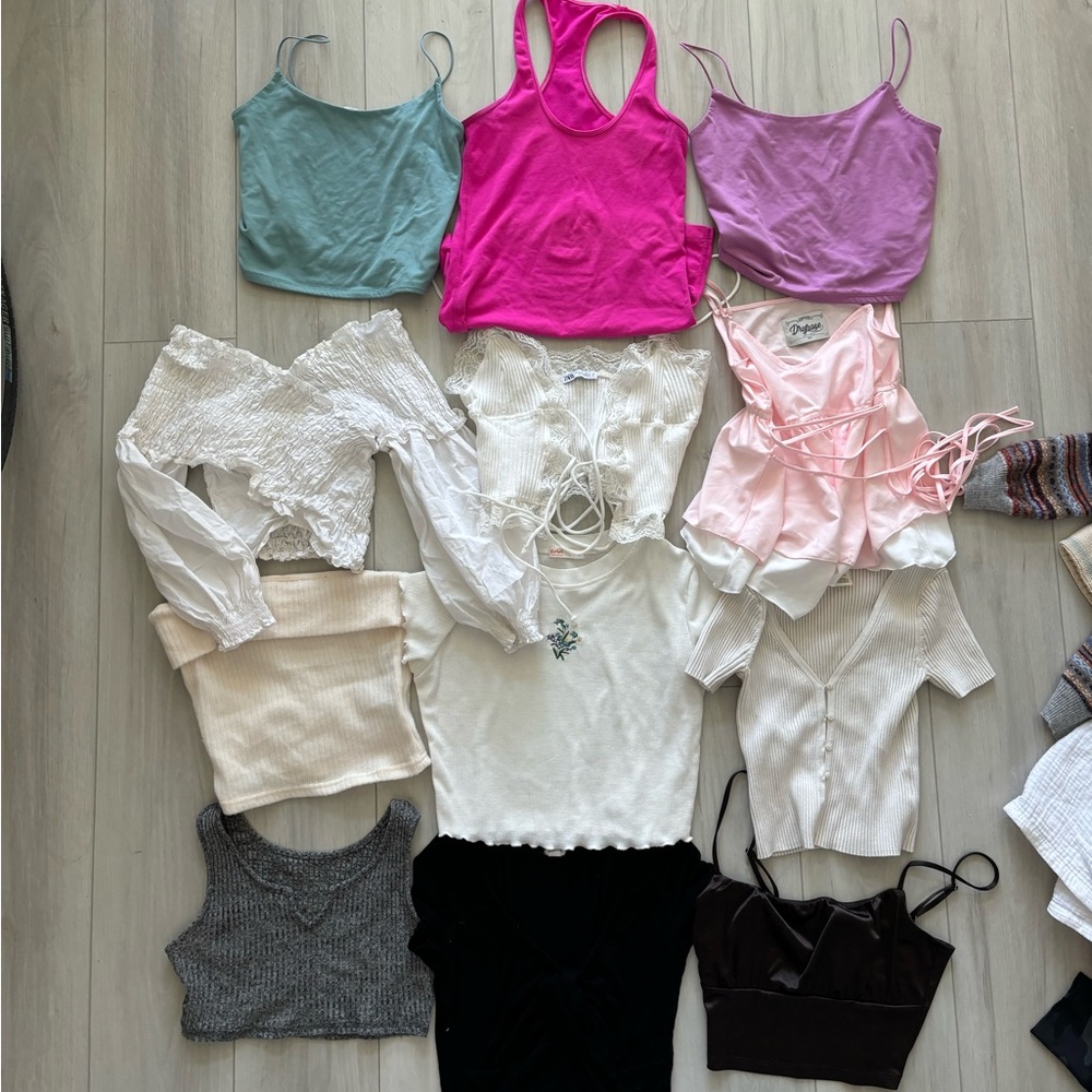 Bundle of summer tops